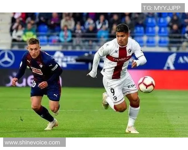 巴塞罗那主场迎战韦斯卡争夺西甲积分榜重要胜利